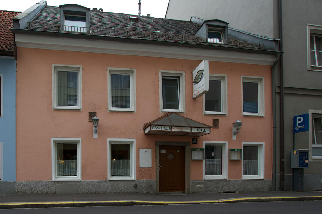 Hotel Goldenes Dachl Linz Bagian luar foto